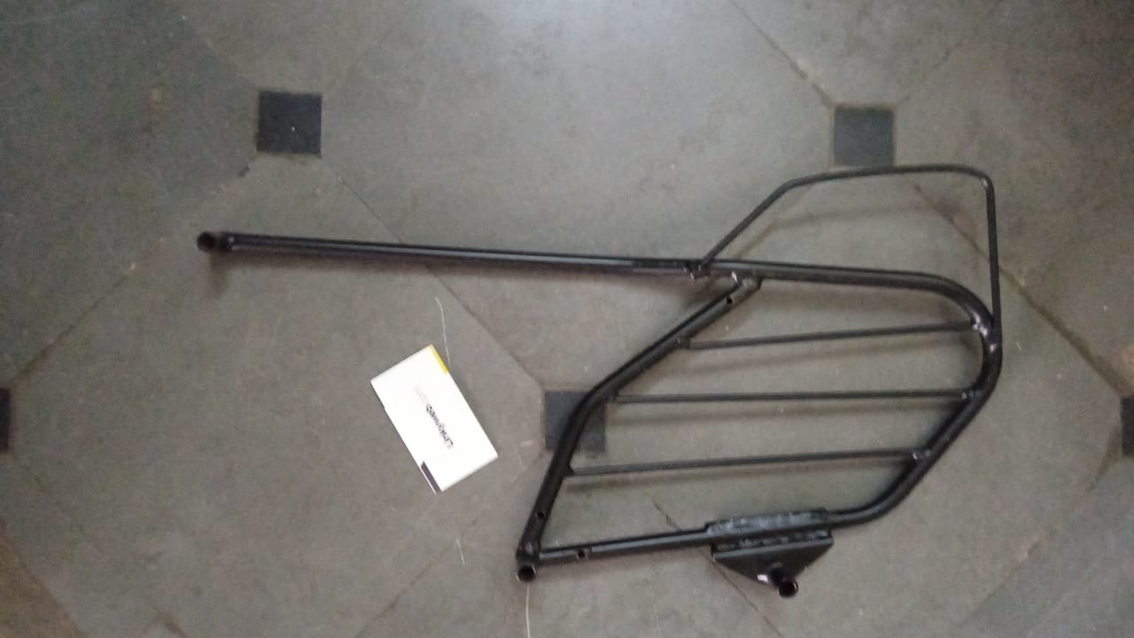 Bajaj Avenger Saree Guard