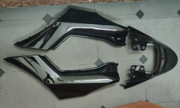 Hero CBZ Xtreme T3 Side and Tail Panel