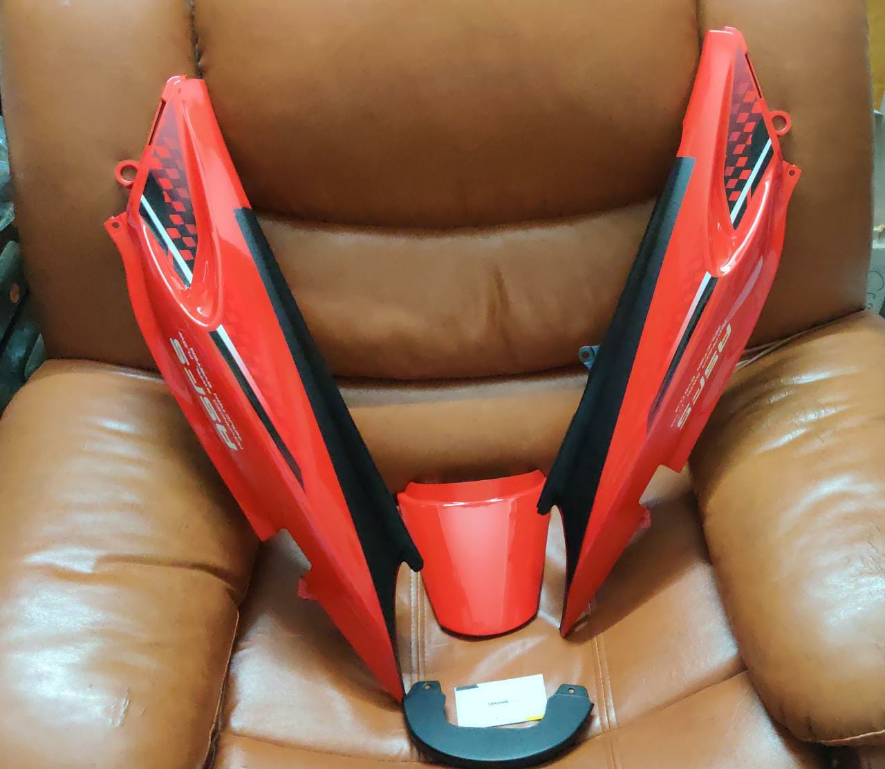 Hero Glamour Tail Panel Red Best Quality