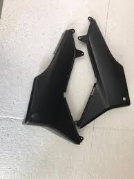 Hero Karizma Side Panel OM