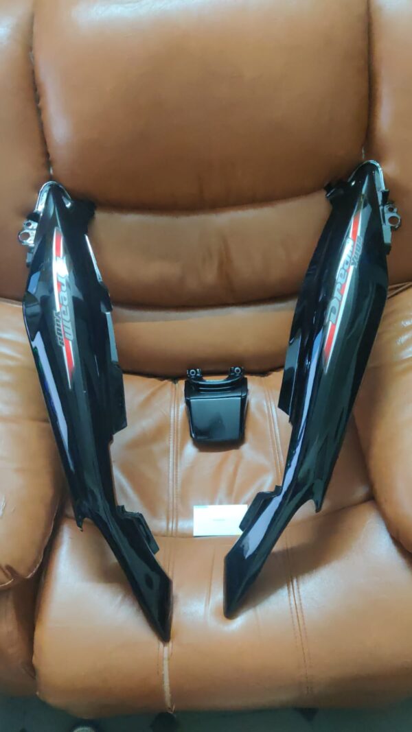 Honda Dream Yuga Tail Panel