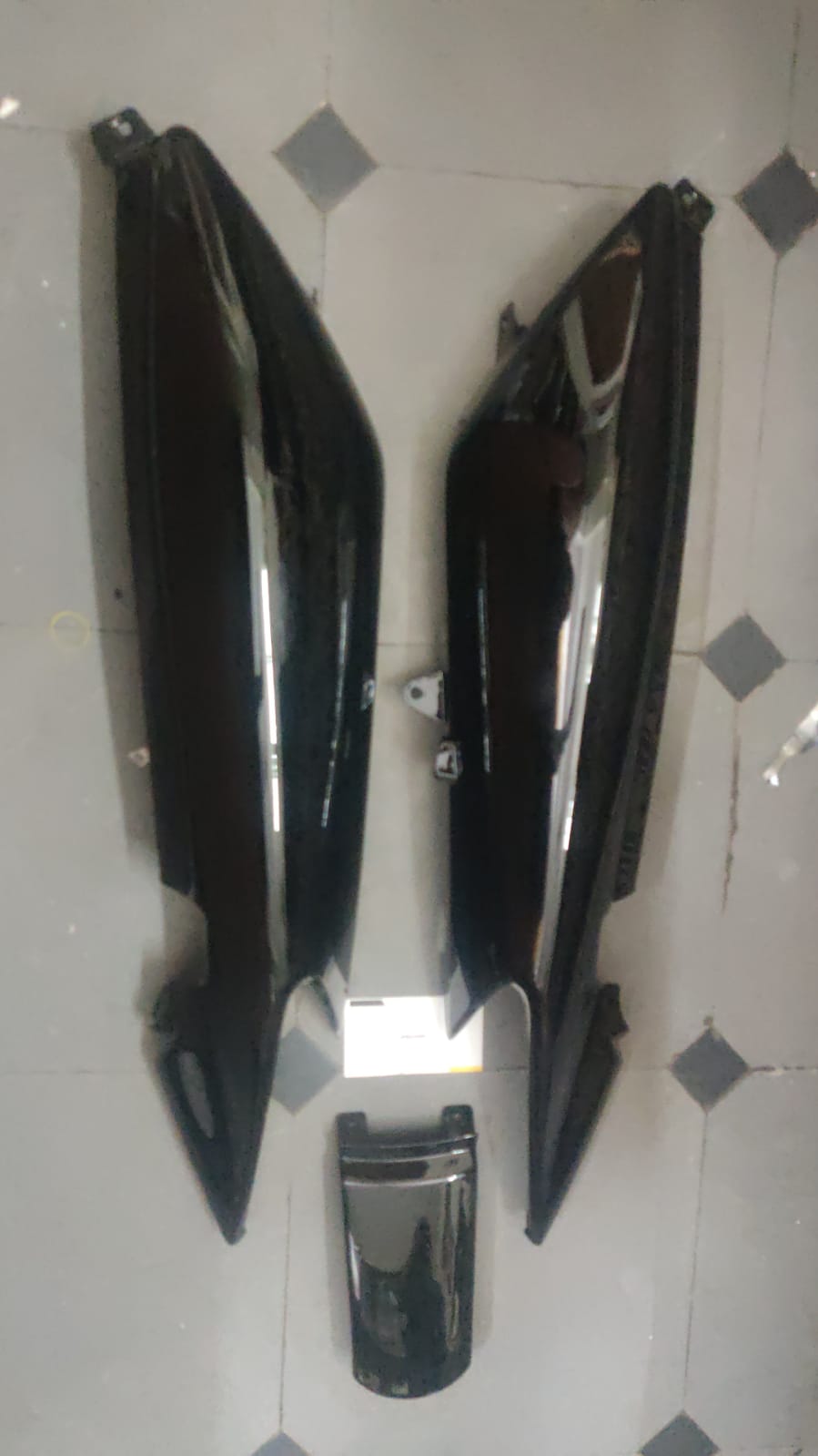 Honda Unicorn Tail Panel OM