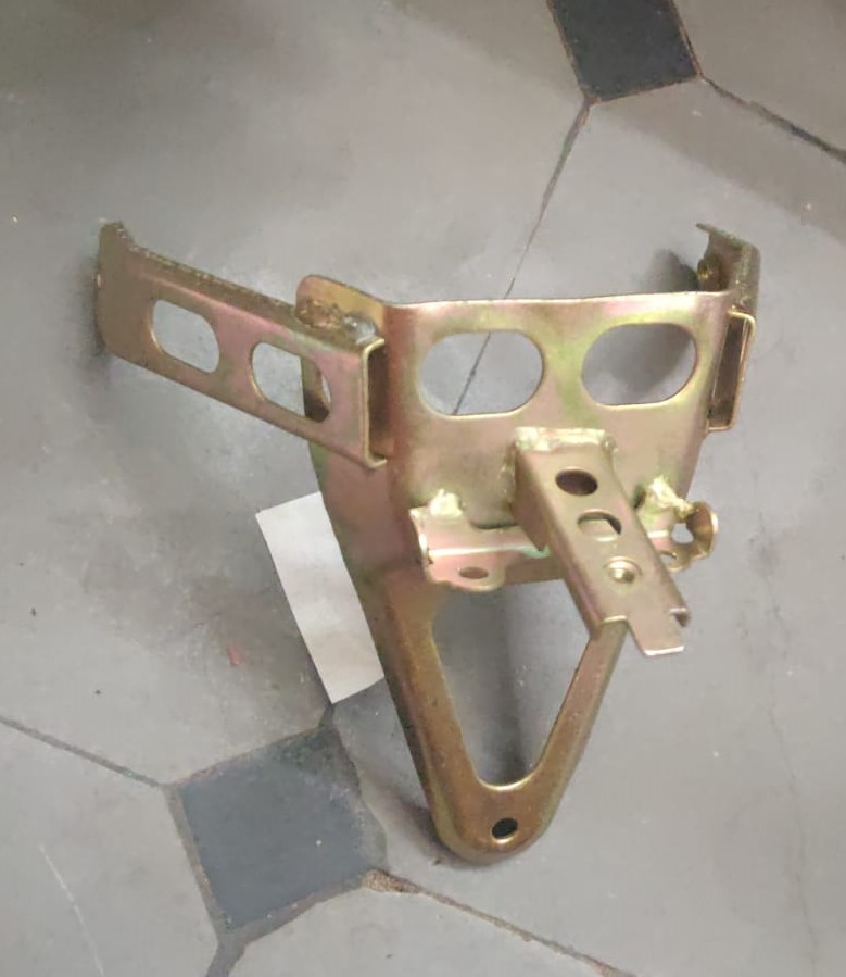 Honda Aviator Mudguard Bracket