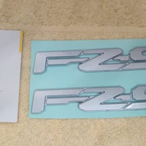 WhatsApp-Image-2023-09-24-at-22.56.54.jpeg Yamaha Fz S Silver Logo