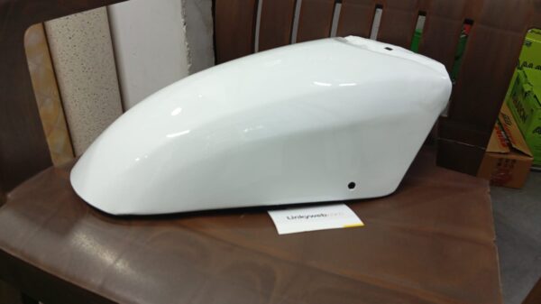 activa-125-mudguard-white.jpeg Honda Activa 125 Front Mudguard Metal White