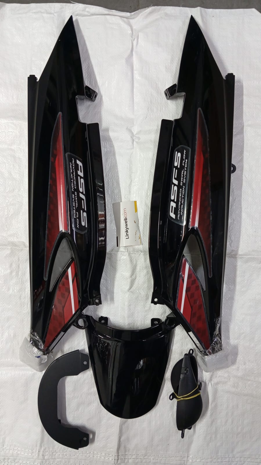 Hero Glamour Tail Panel Set