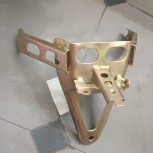 Honda aviator mudguard bracket made of durable metal for scooter protection