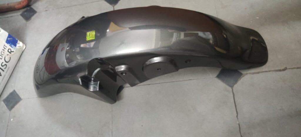 honda cb shine deluxe front mudguard made of durable black fiber