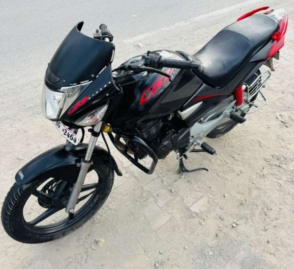 image.jpeg Hero Cbz Xtreme T2 Indicators White