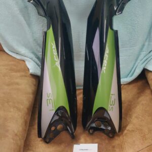 splendor ismart black green tail panel made from high-grade fiber
