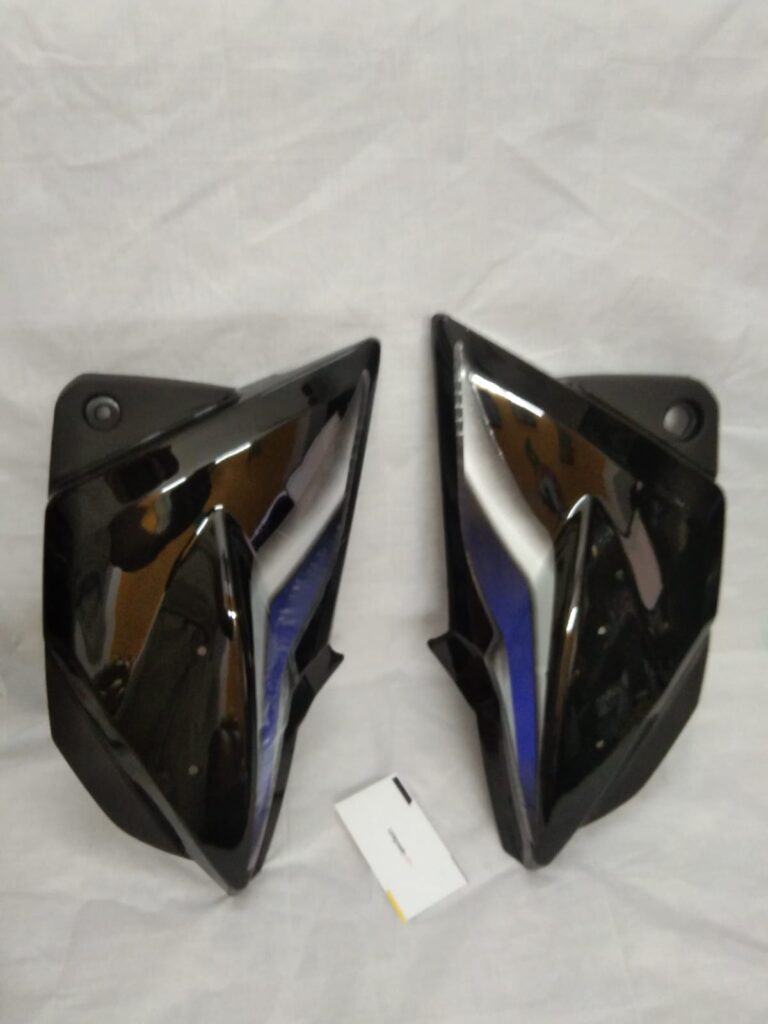 Hero splendor pro side panel in black and blue color with matching stickers