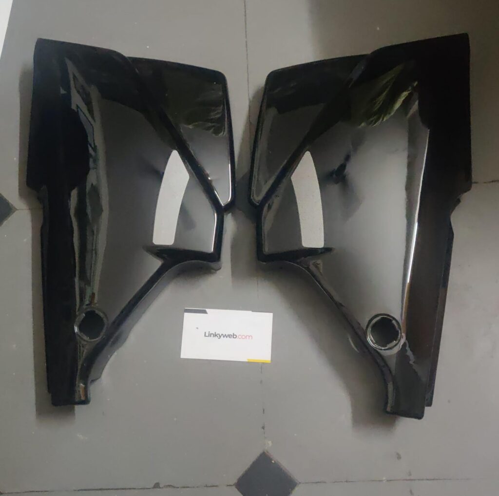 Suzuki Shogun Side Panel in plain black made from durable ABS plastic