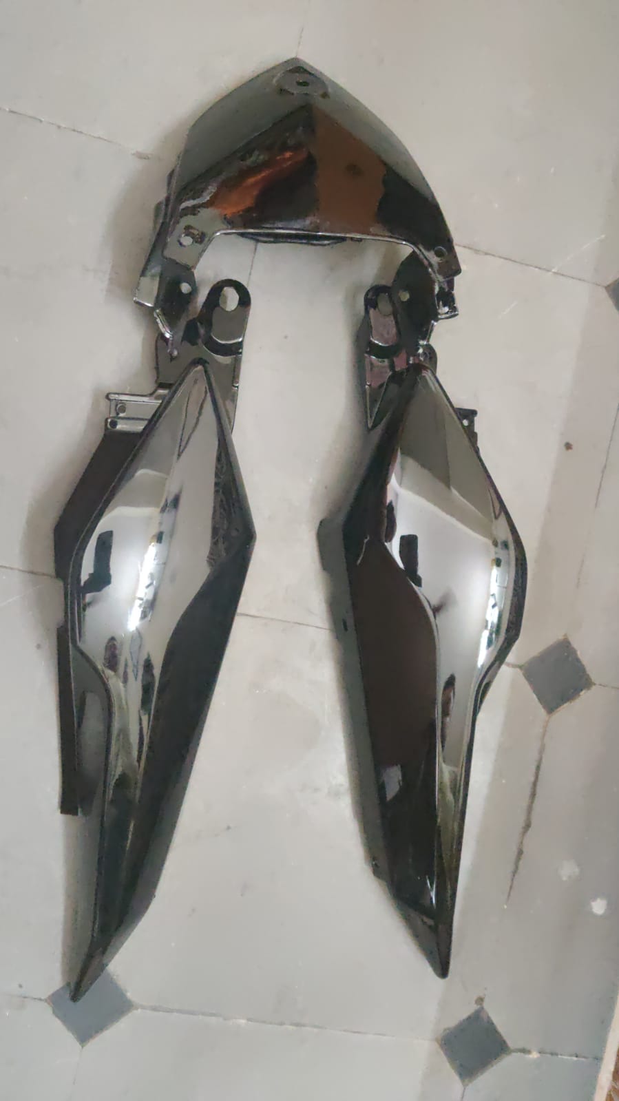 Yamaha FZ V1 black tail panel made from high-grade fiber material